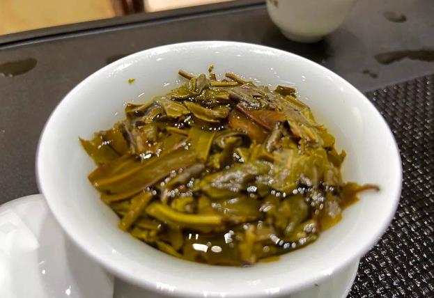 今大福2023年班章無星孔雀青餅