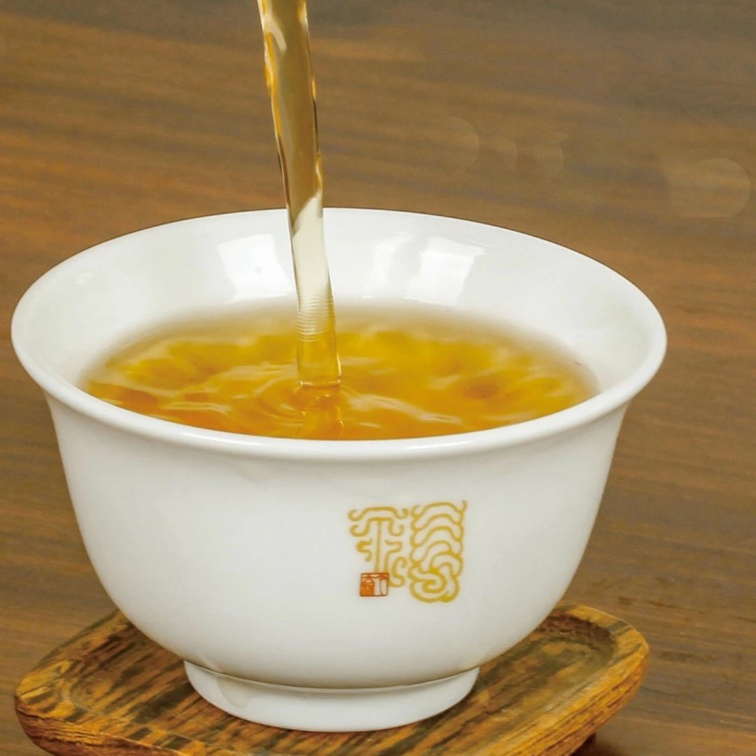 今大福2020年班章大白菜珍藏青餅2018生產